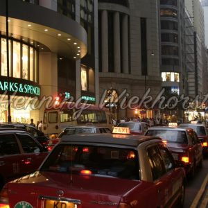 Abendlicher Verkehr in Hong Kong - ImageShop