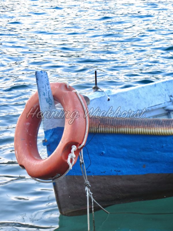 Boot mit Rettungsring - ImageShop