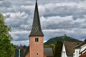 Burg und Schloß hinter der Kirche - ImageShop