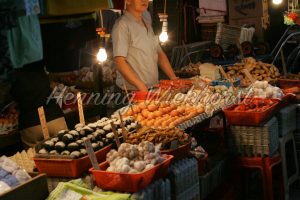 Lebensmittel auf dem Markt in Wan Chai - ImageShop