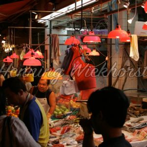 Menschen am Markt von Wan Chai - ImageShop