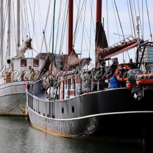 Segelschiffe im Hafen - ImageShop